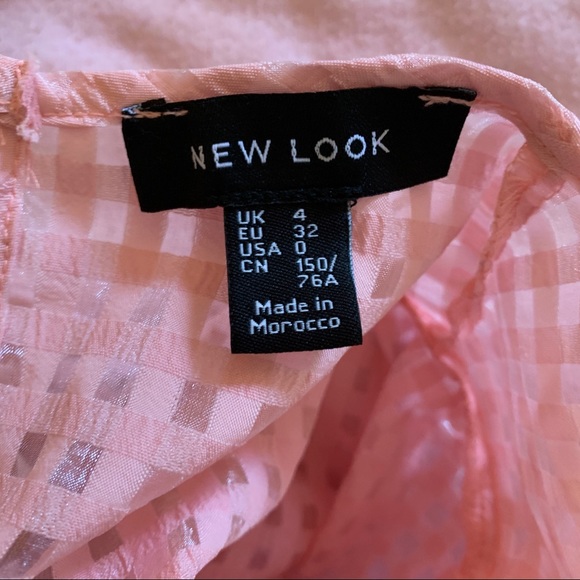 Pink mini dress with puff sleeves - Picture 4 of 9